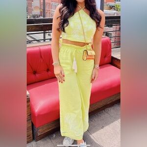 House of Harlow Women's Pant and Top Set